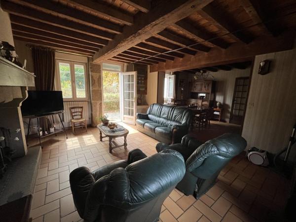 Maison à vendre 140 400 € Cressat 6 p 115 m² DPE F