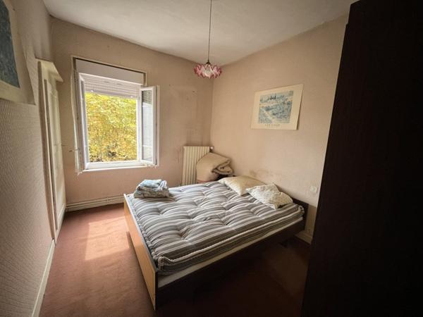 Maison à vendre 140 400 € Cressat 6 p 115 m² DPE F