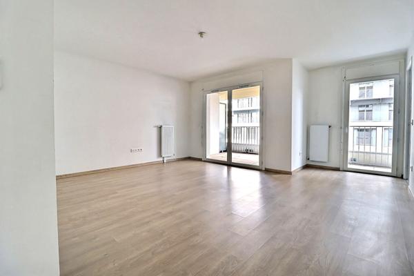 Appartement 3 pièces 62m2 Pleyel