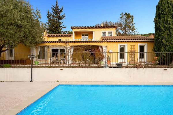 Exclusivité ERA Provaix Maison 207 m2 8 pièces