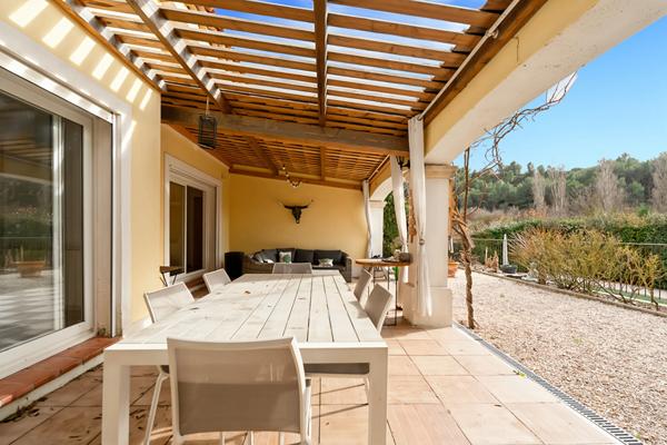 Exclusivité ERA Provaix Maison 207 m2 8 pièces