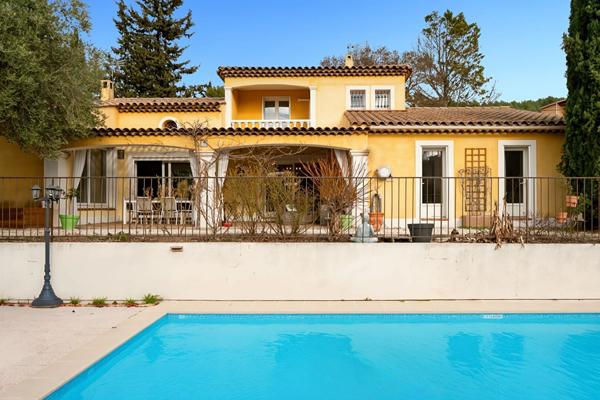 Exclusivité ERA Provaix Maison 207 m2 8 pièces