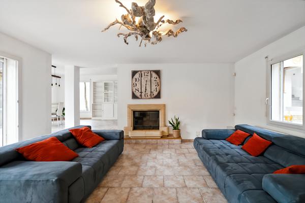 Exclusivité ERA Provaix Maison 207 m2 8 pièces