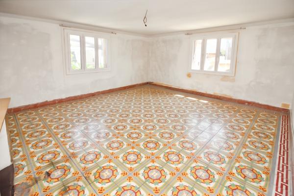 Saint-Étienne-des-Sorts (30200) Maison 4 pièce(s) 230 m2