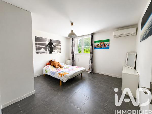 Maison à vendre 4 pièces 138,18 m² Marseille 12