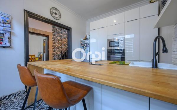 Maison à vendre    5 pièces •  Hautmont