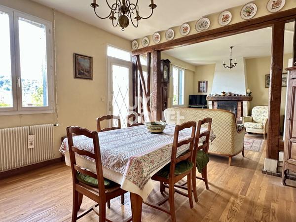 Maison 6 pièces de 112 m²