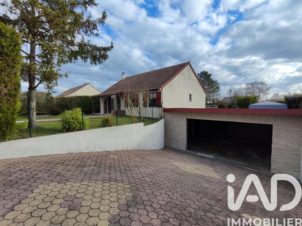 Maison à vendre 6 pièces 111 m² Saint-Gibrien