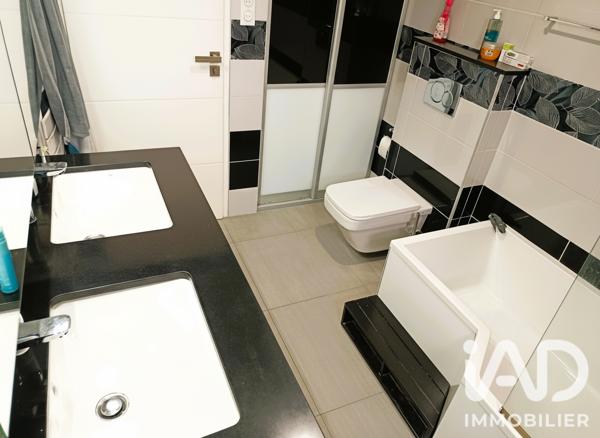 Maison à vendre 5 pièces 116,76 m² Brassac
