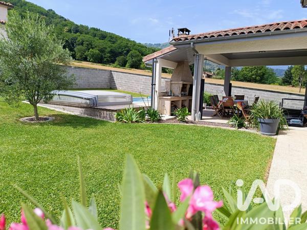 Maison à vendre 5 pièces 116,76 m² Brassac