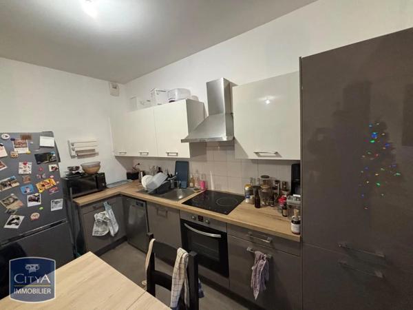 Appartement à louer 3 pièces 59.71m² Tours (37100)