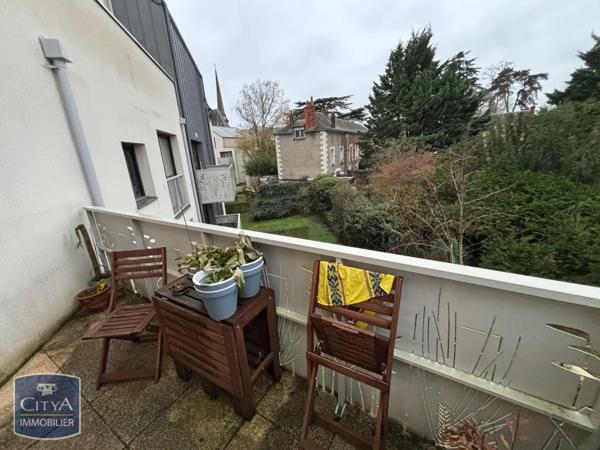 Appartement à louer 3 pièces 59.71m² Tours (37100)