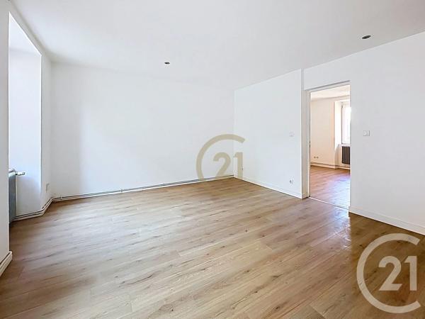 Appartement F2 à vendre  2 pièces - 43,94 m 2   BELFORT  - 90