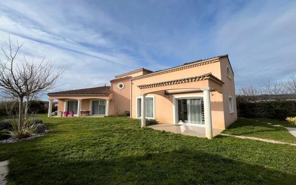 Maison à vendre    5 pièces • 217 m2 Castres