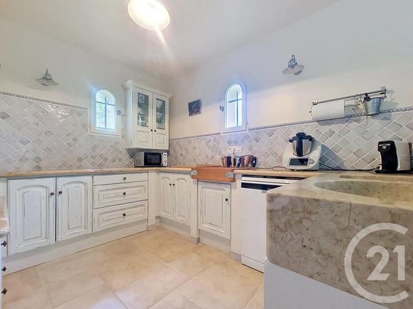 Maison à vendre  5 pièces - 125 m 2   LES ARCS  - 83