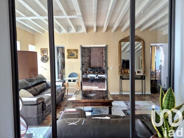 Longère 7 pièces de 202 m² à Dammarie-les-Lys (77190)