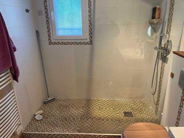 Belle villa très ensoleillée expo sud au calme vue panoramique imprenable