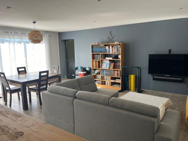 Belle villa très ensoleillée expo sud au calme vue panoramique imprenable