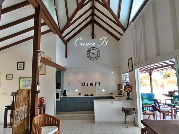 Villa F11 de 445 m2 PISCINE vue mer au Trois Ilets