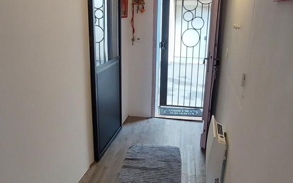 Maison à vendre    3 pièces • 102,41 m2 Cadenet