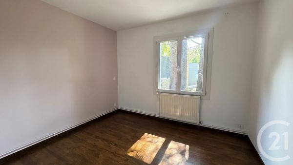 Maison à vendre  6 pièces - 133,59 m 2   CHORGES  - 05