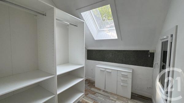 Maison à vendre  6 pièces - 133,59 m 2   CHORGES  - 05