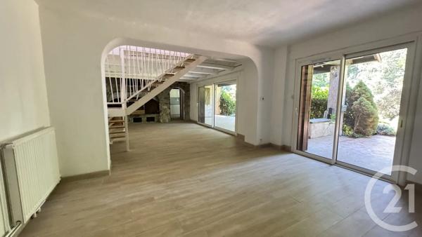 Maison à vendre  6 pièces - 133,59 m 2   CHORGES  - 05