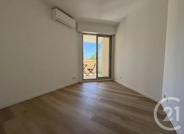 Appartement F2 à vendre  2 pièces - 39,14 m 2   CAGNES SUR MER  - 06