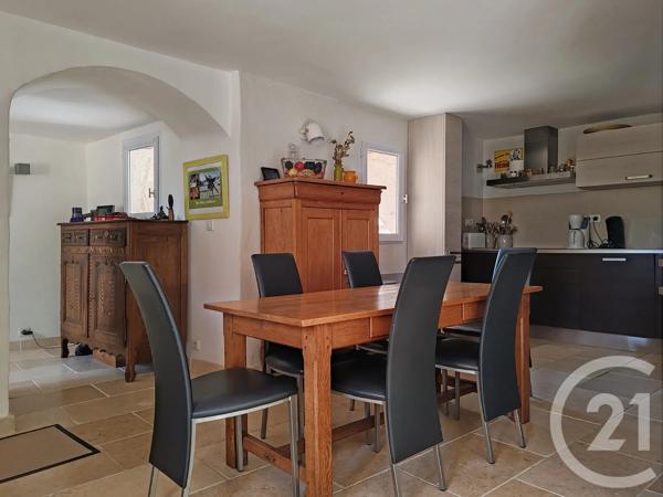 Maison à vendre  4 pièces - 138,25 m 2   PIERRERUE  - 04