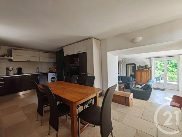 Maison à vendre  4 pièces - 138,25 m 2   PIERRERUE  - 04