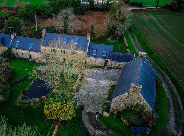 Propriete à vendre 6 pièces proche de ESQUIBIEN (29)