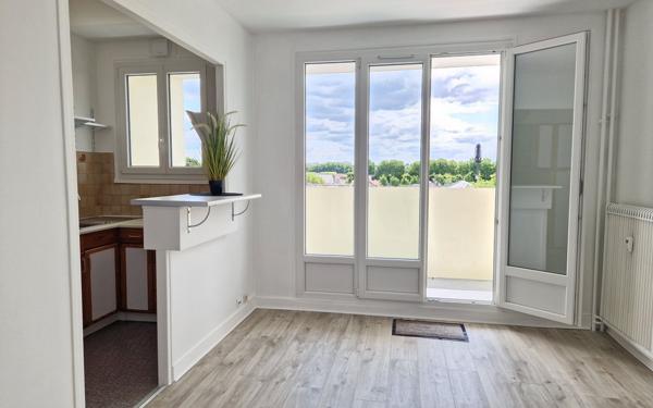 Appartement à vendre    2 pièces • 31,65 m2 Saint-Maur-des-Fossés