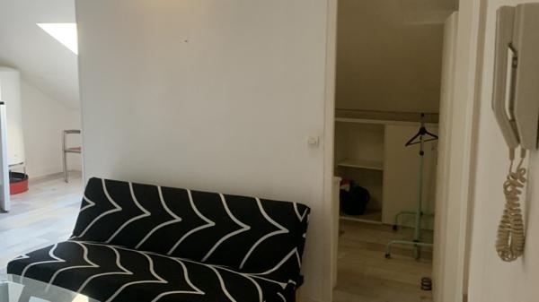 APPARTEMENT F3 MEUBLE 45 M² CHÂTELLERAULT Réf A.113