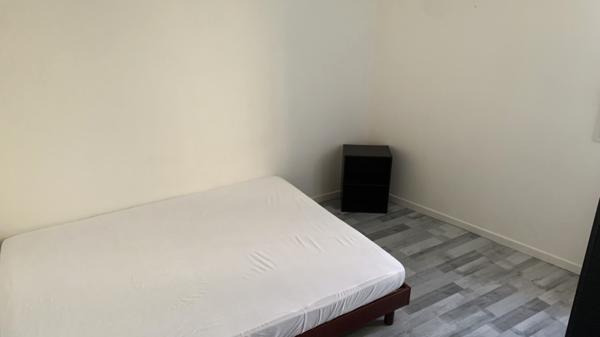 APPARTEMENT F3 MEUBLE 45 M² CHÂTELLERAULT Réf A.113