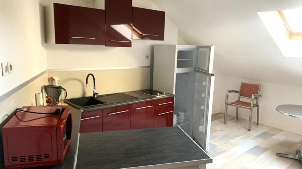 APPARTEMENT F3 MEUBLE 45 M² CHÂTELLERAULT Réf A.113