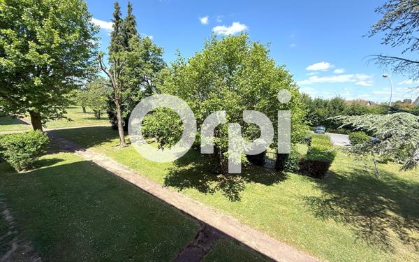 Appartement à vendre    4 pièces • 76,99 m2 Antony