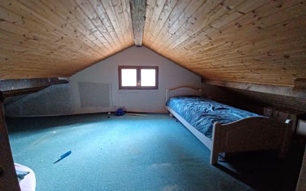 Maison à vendre    4 pièces •  Bénévent-l'Abbaye