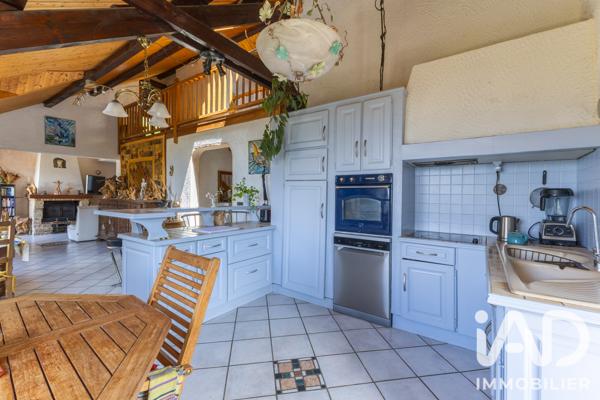 Maison à vendre 6 pièces 202,29 m² Barby