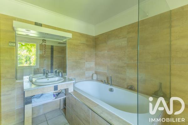 Maison à vendre 6 pièces 202,29 m² Barby