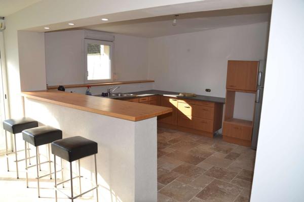 Maison à BLAYE, 33390 - 4 pièces 136m²