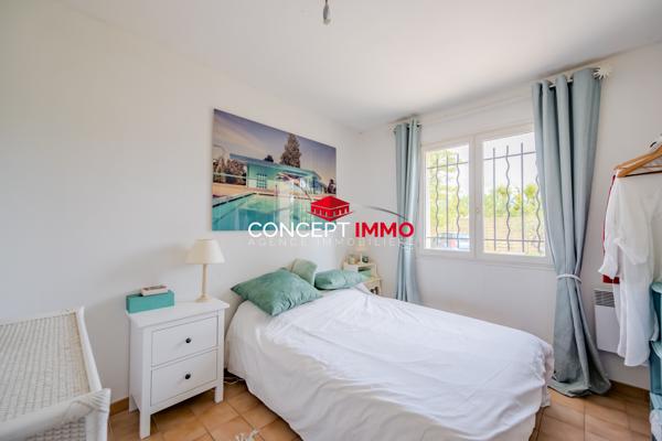 À SAISIR : Grande maison de plain-pied sur terrain plat d'environ 2000 m² – Quartier prisé, calme, proche du c