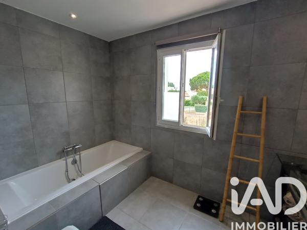 Maison à vendre 4 pièces 141 m² Sainte-Marie-la-Mer