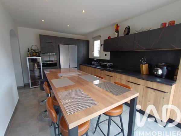 Maison à vendre 4 pièces 141 m² Sainte-Marie-la-Mer