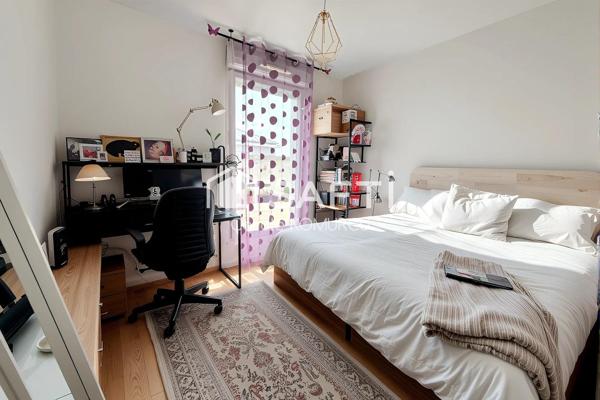 Appartement au 4éme et dernière étage dans immeuble 2014