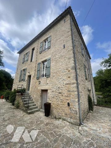 ANCIEN MOULIN - BORDS DE SEVRE