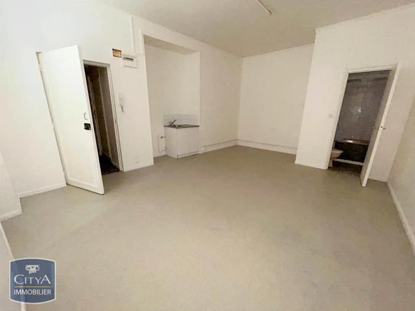 Appartement à louer 1 pièce 25.84m² Saint-Quentin (02100)