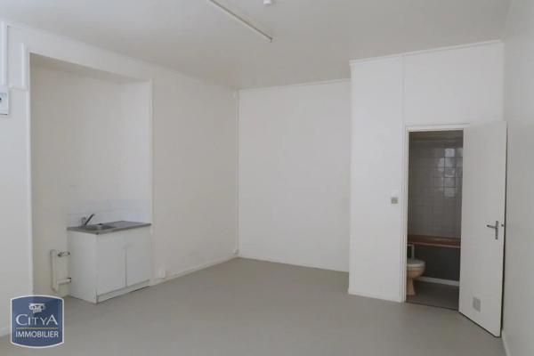 Appartement à louer 1 pièce 25.84m² Saint-Quentin (02100)