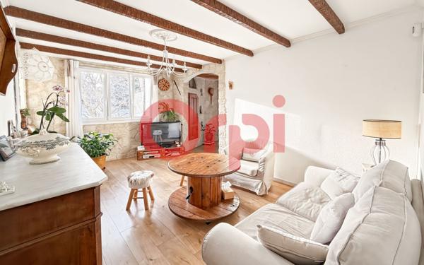 Appartement à vendre    3 pièces • 84 m2 Aix-en-Provence