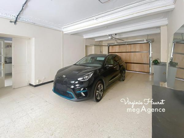 Maison à Narbonne, 11100 - 10 pièces 270m²