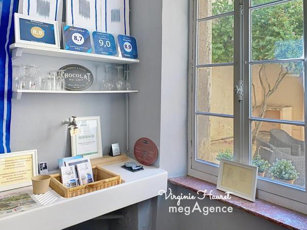 Maison à Narbonne, 11100 - 10 pièces 270m²